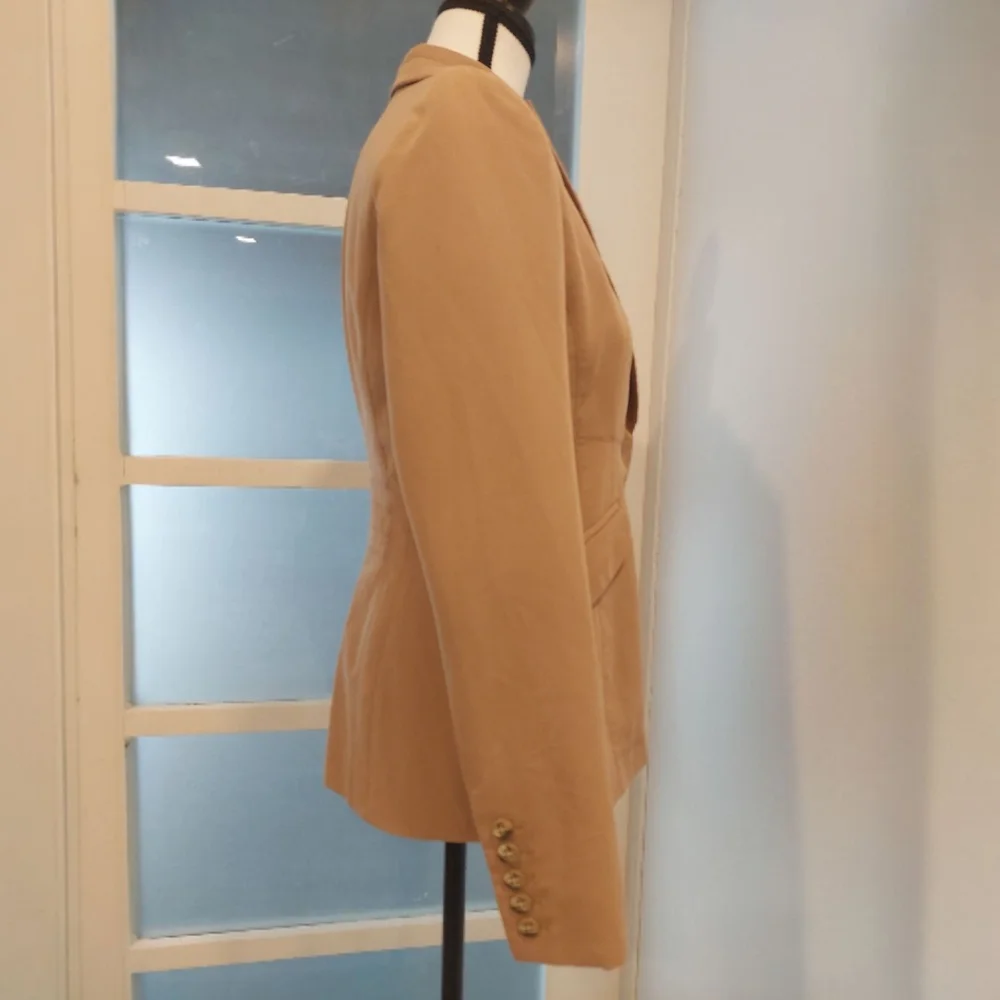 Tan Wool-Blend Blazer with Tailored Fit - Picture 4 of 10